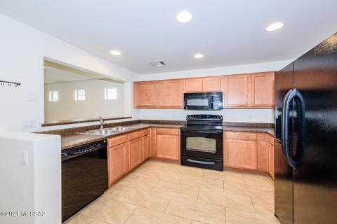 10675 E Singing Canyon Dr, Tucson, AZ 85747 photo 12