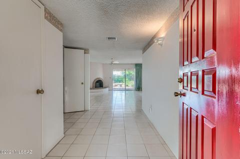 7701 E 39th St, Tucson, AZ 85730 photo 3