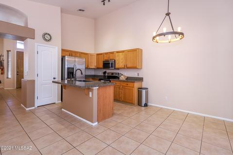 8981 E Sugar Sumac St, Tucson, AZ 85747 photo 9