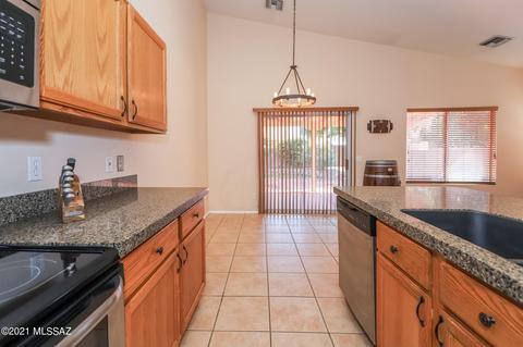 8981 E Sugar Sumac St, Tucson, AZ 85747 photo 12