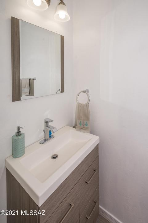 5296 E Desert Straw Ln, Tucson, AZ 85756 photo 11