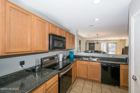 5296 E Desert Straw Ln, Tucson, AZ 85756 photo 6