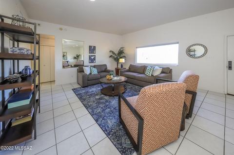 8761 E Perillo Pl, Tucson, AZ 85710 photo 9