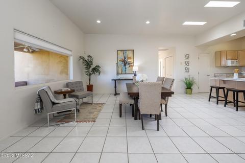 8761 E Perillo Pl, Tucson, AZ 85710 photo 11