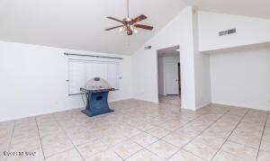 7418 E Riverbank Loop, Tucson, AZ 85715 photo 19