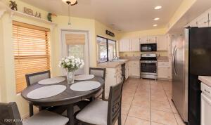 7418 E Riverbank Loop, Tucson, AZ 85715 photo 6