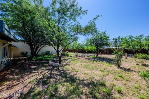 5214 E 19th St, Tucson, AZ 85711 photo 6