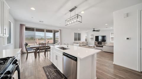 12036 E Ryscott Cir, Vail, AZ 85641 photo 2