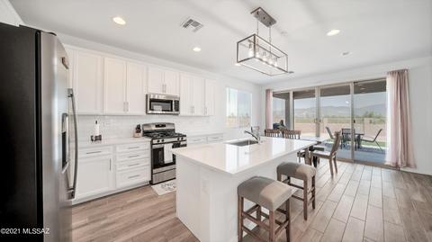 12036 E Ryscott Cir, Vail, AZ 85641 photo 4
