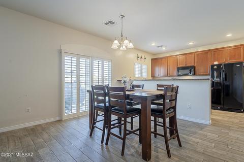 5075 E Kittentails Dr, Tucson, AZ 85756 photo 10
