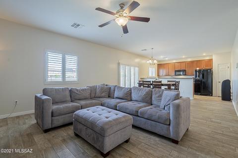 5075 E Kittentails Dr, Tucson, AZ 85756 photo 9