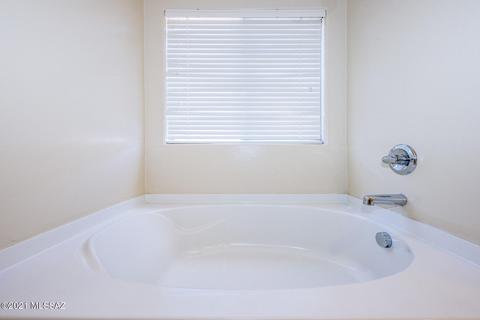 7676 E Fair Meadows Loop, Tucson, AZ 85756 photo 15