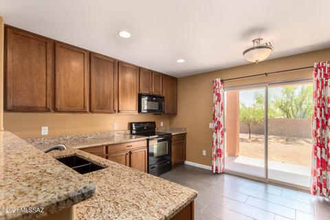 5308 E Desert Straw Ln, Tucson, AZ 85756 photo 10