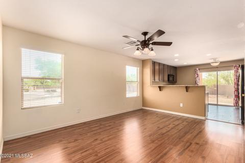 5308 E Desert Straw Ln, Tucson, AZ 85756 photo 4