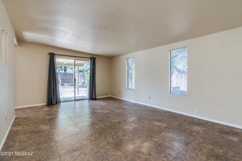 8410 E 3rd St, Tucson, AZ 85710 photo 8