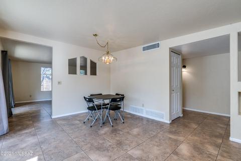 8410 E 3rd St, Tucson, AZ 85710 photo 12