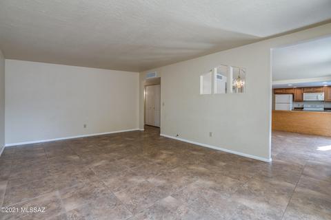 8410 E 3rd St, Tucson, AZ 85710 photo 11