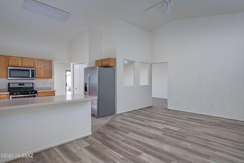 7546 S Laurel Willow Dr, Tucson, AZ 85747 photo 11