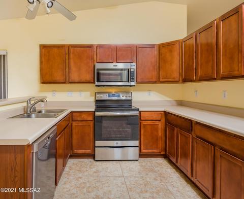 7860 S Danforth Ave, Tucson, AZ 85747 photo 1