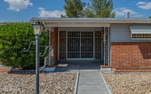 7317 E 28th St, Tucson, AZ 85710 photo 4