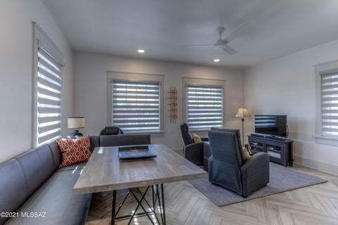 429 E 7th St, Tucson, AZ 85705 photo 2