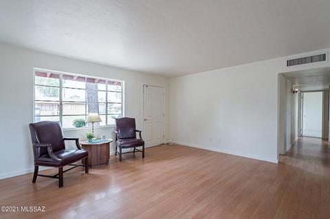 4821 E Hampton St, Tucson, AZ 85712 photo 2
