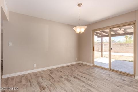802 E Silver St, Tucson, AZ 85719 photo 8