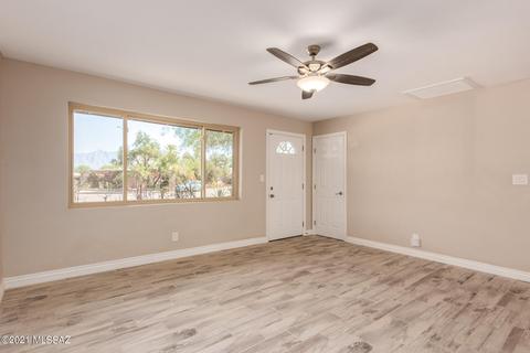 802 E Silver St, Tucson, AZ 85719 photo 6