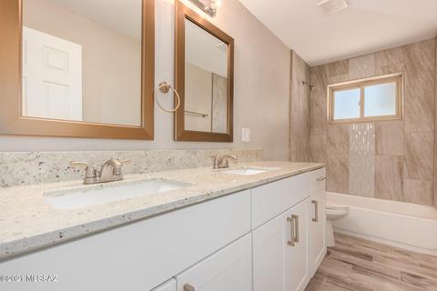 802 E Silver St, Tucson, AZ 85719 photo 21