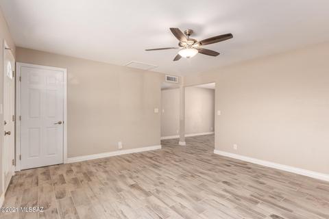 802 E Silver St, Tucson, AZ 85719 photo 7