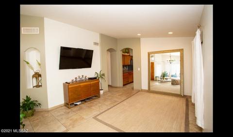 5155 E Circulo Las Cabanas, Tucson, AZ 85711 photo 3