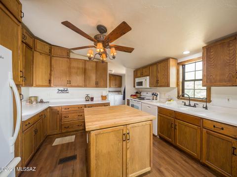 19295 E Marsh Station Rd, Vail, AZ 85641 photo 4