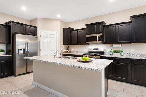 12159 E Becker Dr, Vail, AZ 85641 photo 2