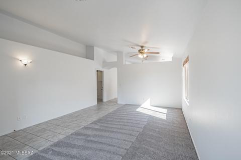 8799 E Mountain Spring Dr, Tucson, AZ 85747 photo 3