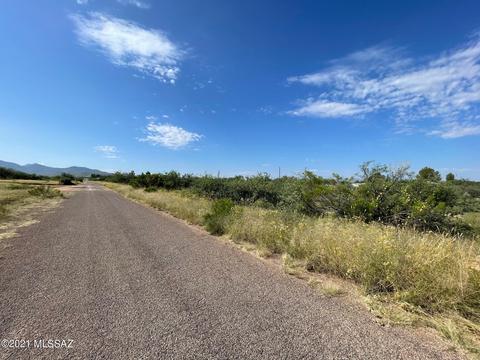 25355 E Walapai Trl, Benson, AZ 85602 photo 3