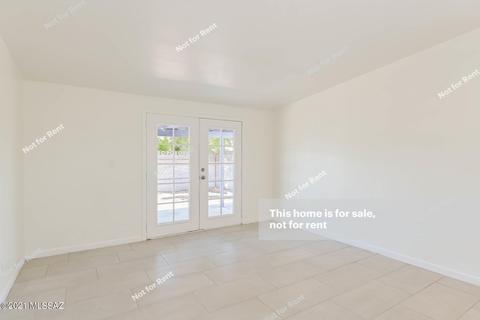 8830 E Mcclellan St, Tucson, AZ 85710 photo 13
