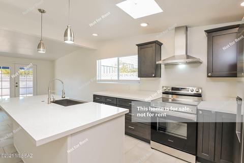 8830 E Mcclellan St, Tucson, AZ 85710 photo 14