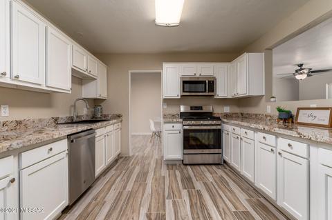 4042 E 3rd St, Tucson, AZ 85711 photo 13