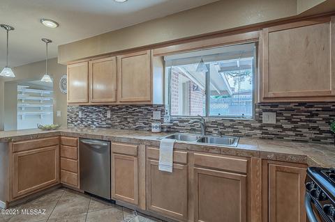 7052 E 3rd St, Tucson, AZ 85710 photo 10