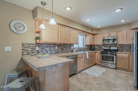 7052 E 3rd St, Tucson, AZ 85710 photo 9