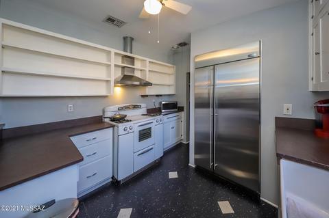 2004 E Spring St, Tucson, AZ 85719 photo 8