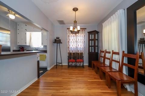 2004 E Spring St, Tucson, AZ 85719 photo 3