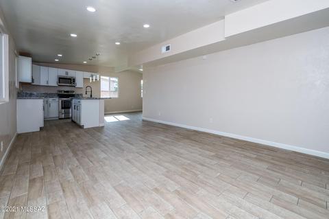 7554 E 33rd St, Tucson, AZ 85710 photo 8