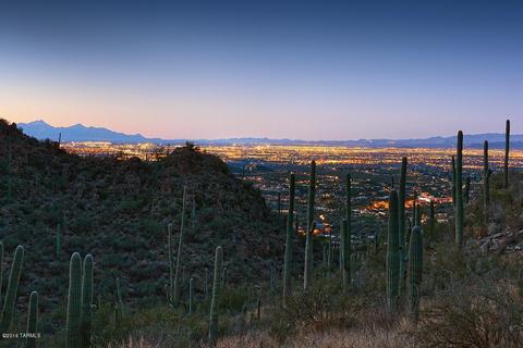 7100 Eagle Point Dr, Tucson, AZ 85750 photo 2