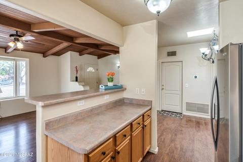 10520 E Wildfire Dr, Tucson, AZ 85748 photo 18