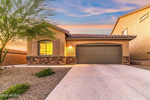 8298 E Magee Hill Loop, Tucson, AZ 85710 photo 3