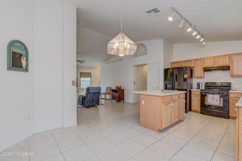 60813 E Silky Mane Dr, Tucson, AZ 85739 photo 10