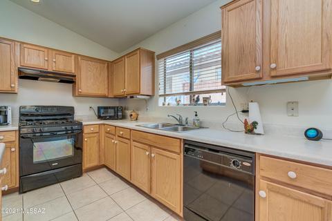 60813 E Silky Mane Dr, Tucson, AZ 85739 photo 15