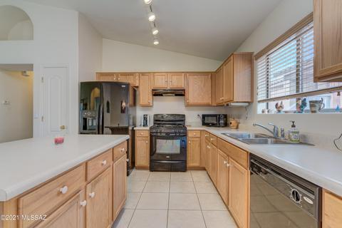 60813 E Silky Mane Dr, Tucson, AZ 85739 photo 16