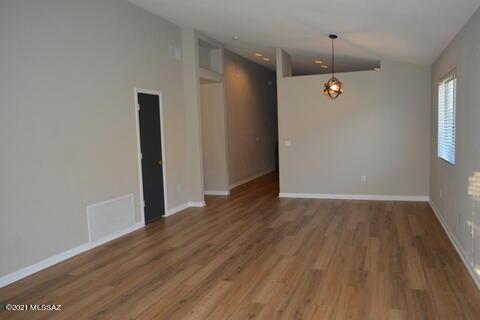 484 E Greg Rock Rd, Vail, AZ 85641 photo 4